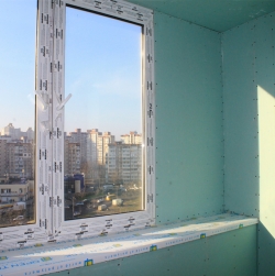Отделка балкона гипсокартоном в Киеве